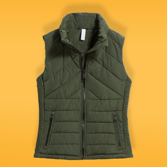 Andrew Marc Jackets & Blazers - Barely worn Mona Puffer Vest from Andrew Marc Performance